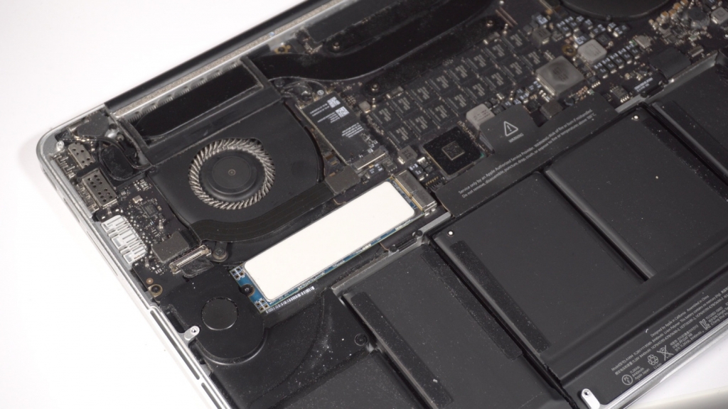 ểm tra độ chai pin của laptop MacBook