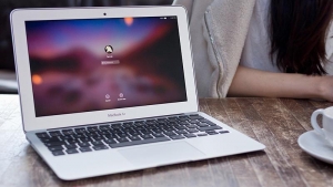 MacBook Air 11 inch cũ