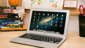 macbook air 11 inch cũ chính hãng 