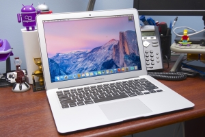 macbook air 13 inch cũ chính hãng