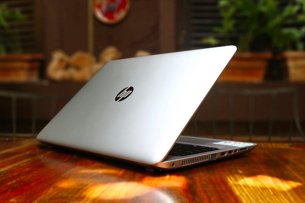 Macbook Air 13 inch cũ