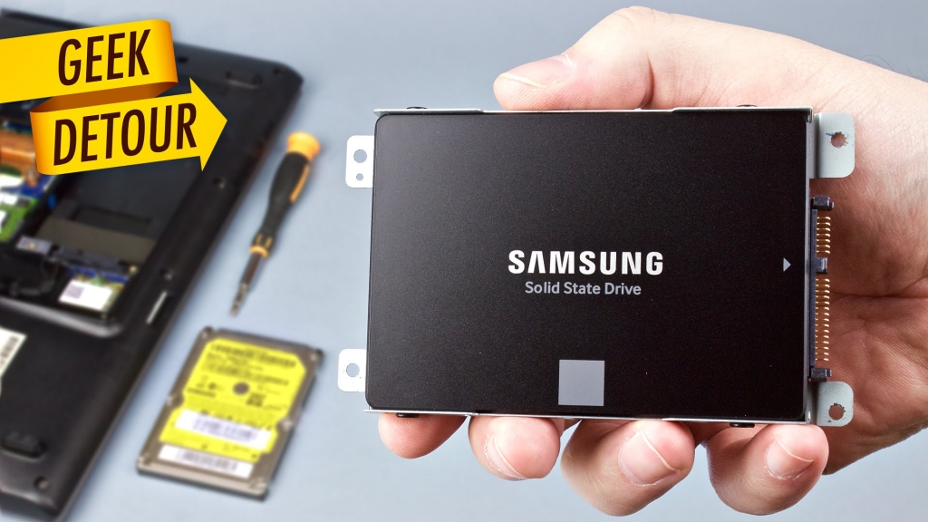 thay ổ cứng SSD trên Macbook cũ chính hãng