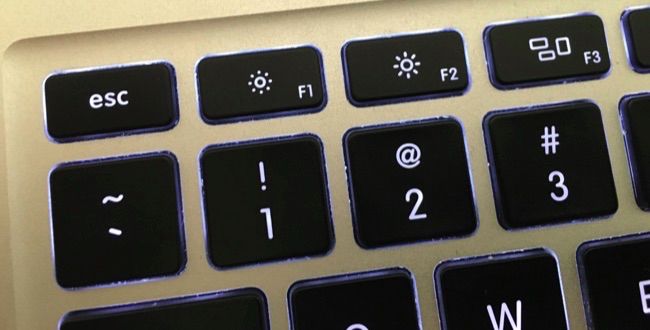 Hướng dẫn chỉnh độ sáng màn hình trên Macbook Pro TouchBar - ảnh 2