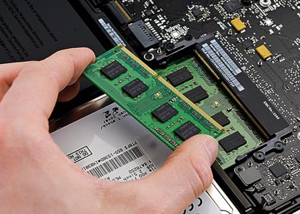 mua-macbook-air-cu-tai-ha-noi
