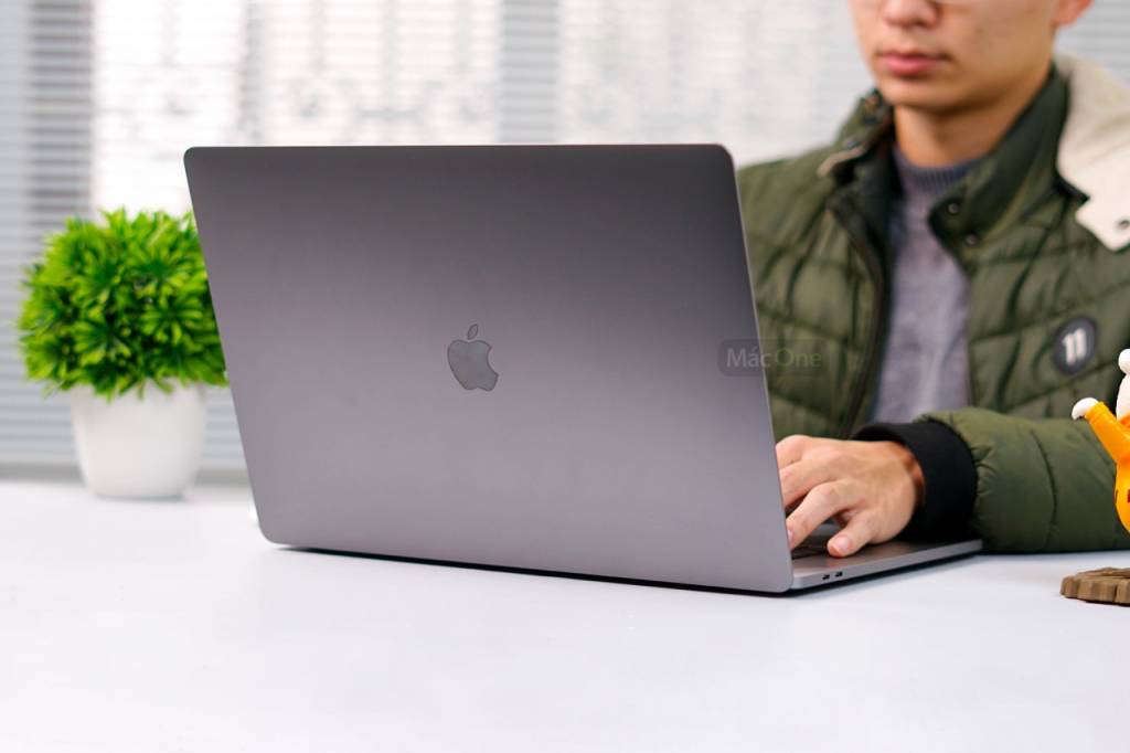 MacBook Pro 2019 16 inch (MVVJ2/MVVL2) Core i7 2.6GHz 16GB RAM 512GB SSD – Like New - ảnh 4
