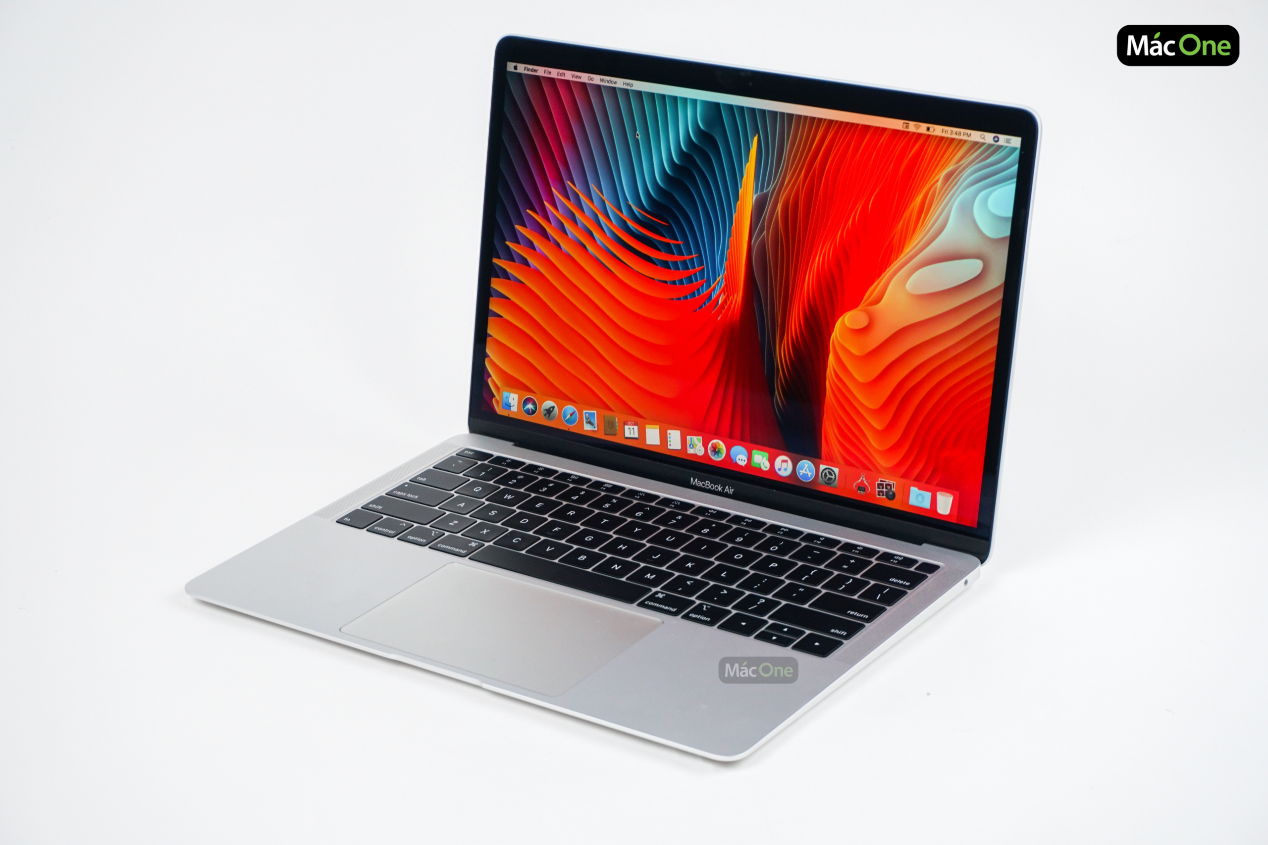 ĐÁNH GIÁ MACBOOK AIR 2019 MỘT CÁCH KHẮT KHE NHẤT! - ảnh 2