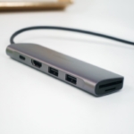 Cáp chuyển Ugreen 6 in 1 Type-C to HDMI/USB-C/USB 3.0/SD/TF (70411) - ảnh 2