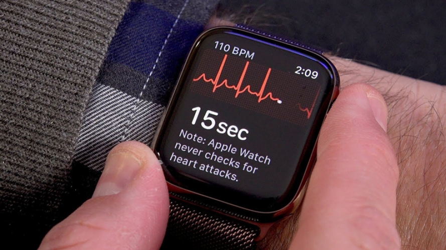 Apple Watch dẫn đầu thị trường đồng hồ thông minh bất chấp đại dịch