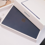 MacBook Air 2022 13 inch Apple M2 16GB RAM 256GB SSD 10-core GPU – Like New (J) - ảnh 1