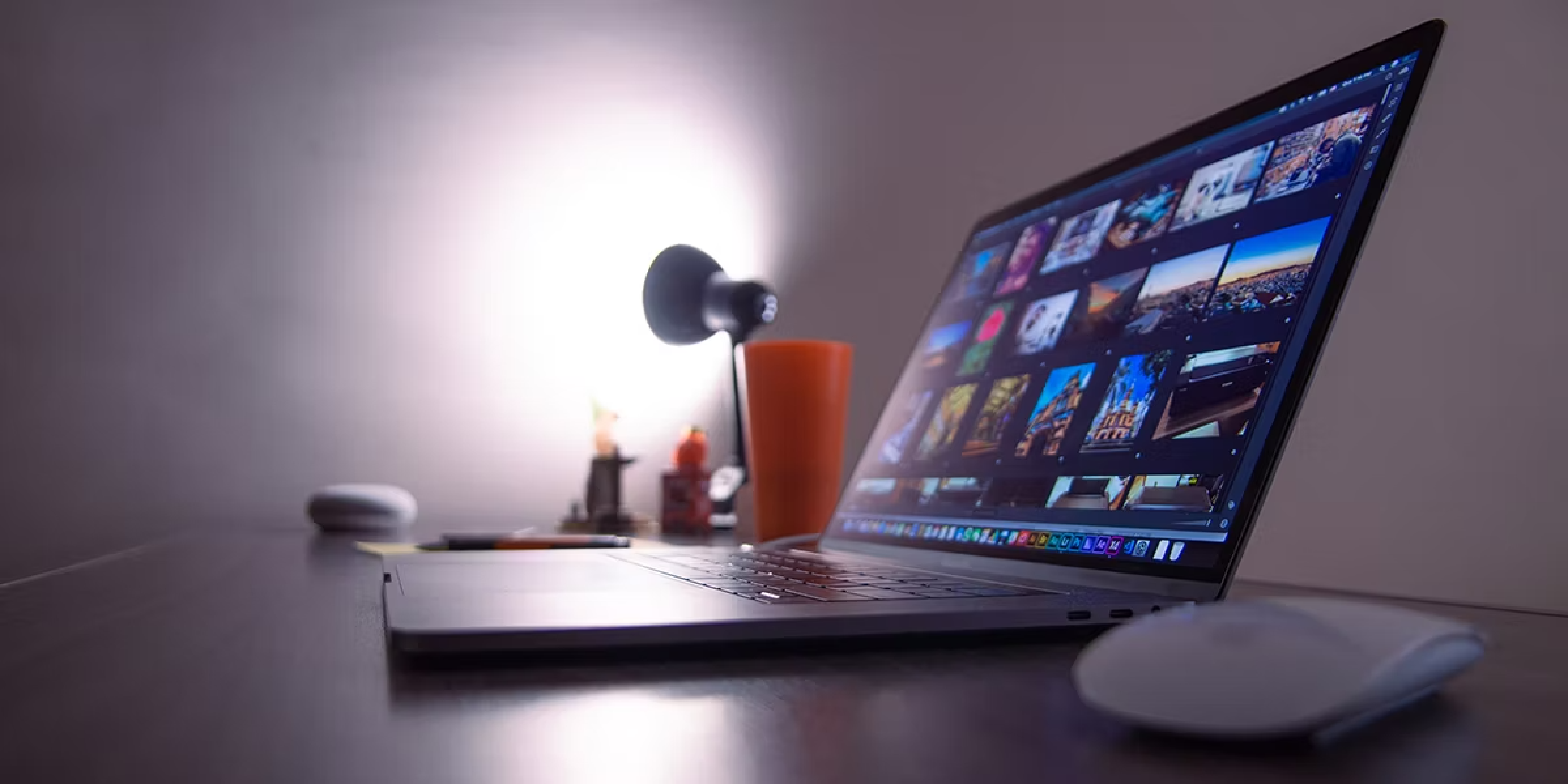 Cắm sạc MacBook liên tục liệu có hại
