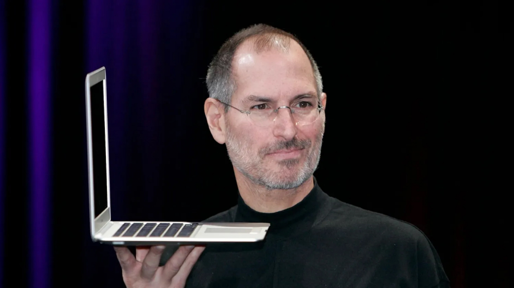 MacBook Air đôi nét lịch sử 