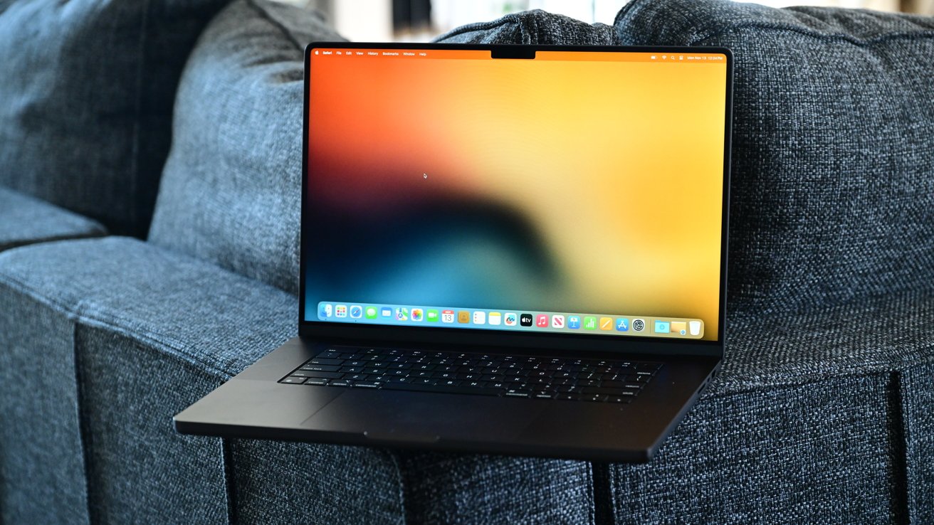 MacBook Pro M3 - ảnh 3