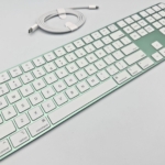 Apple Magic Keyboard with Touch ID and Numeric Keypad 2024 (USB-C) for Mac chip Apple silicon – Like New - ảnh 1