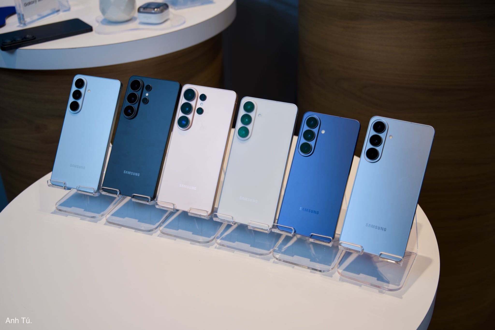 Samsung Galaxy S26: Điện Thoại Flagship 2026 Có Gì Đáng Mua? - ảnh 2